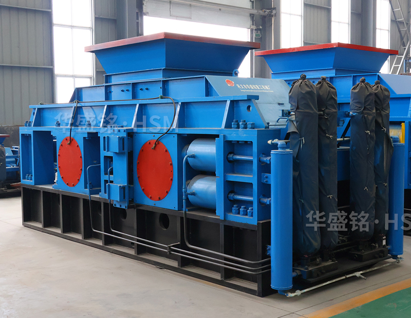 什么設備可破碎可制砂？新型對輥制砂機多少錢一臺？