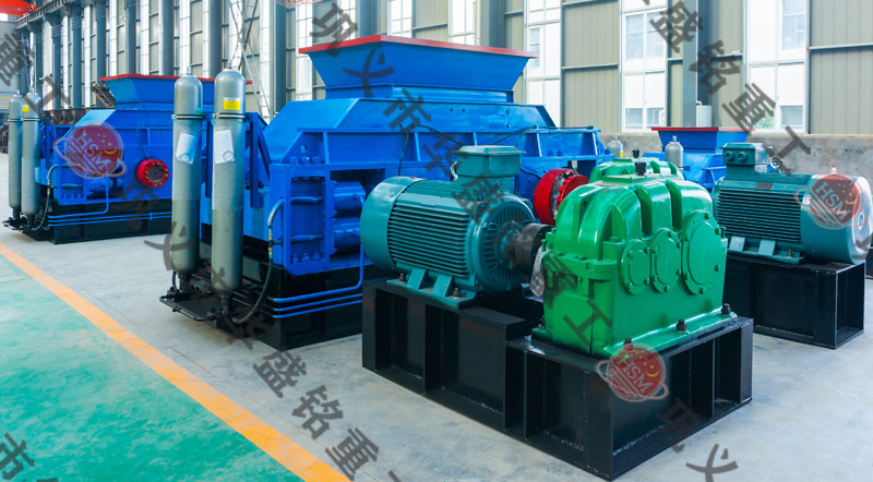 銅礦石大型液壓對輥制砂機